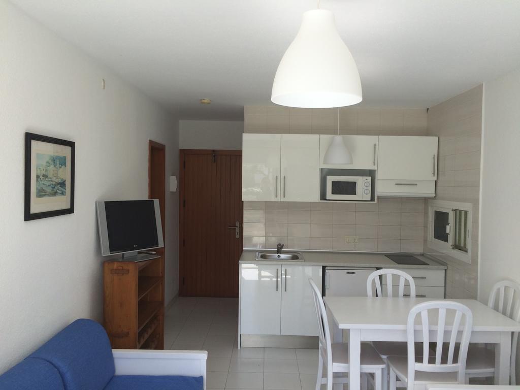 Apartamentos Llevant Порт-де-Польєнса Екстер'єр фото